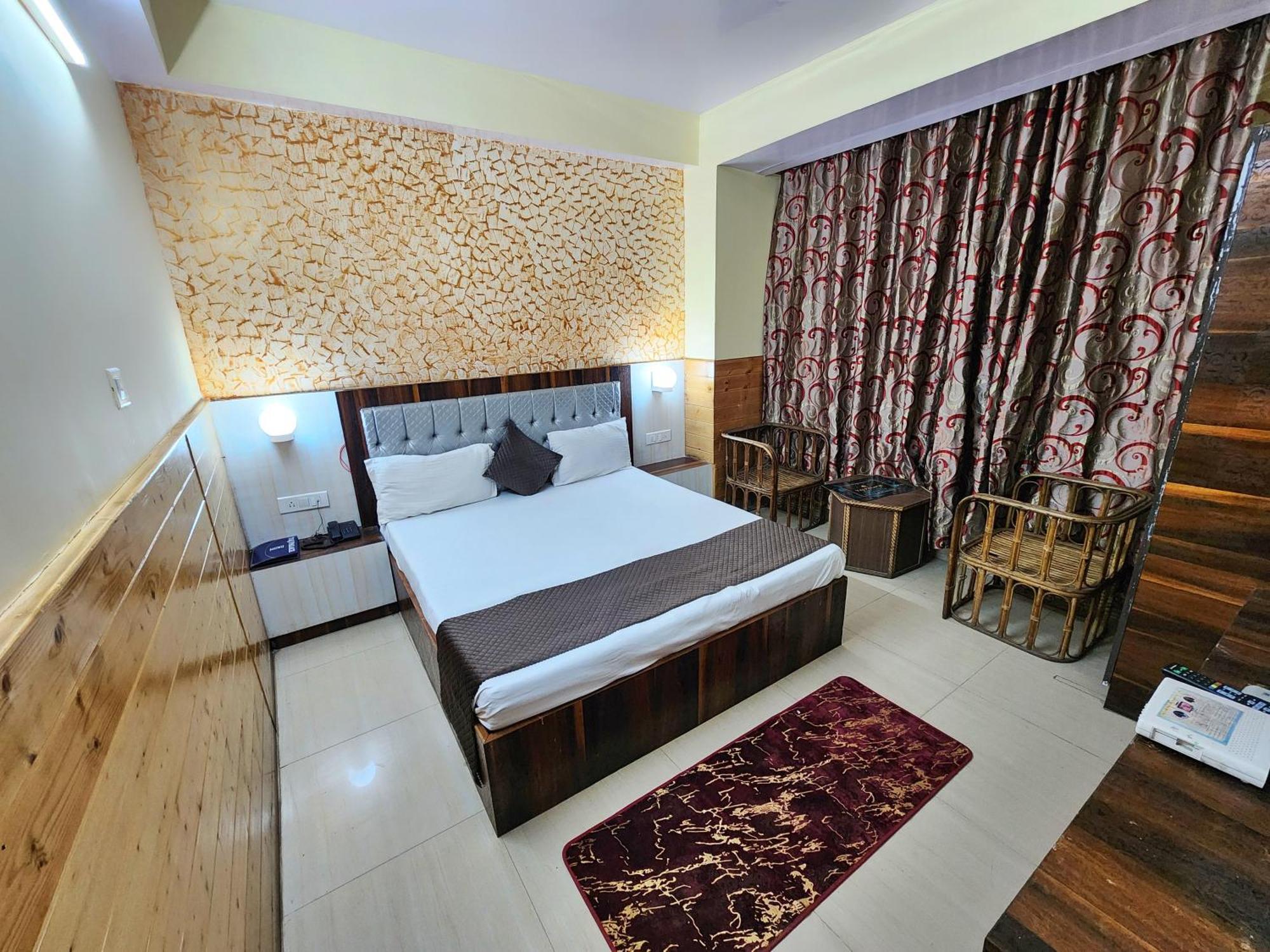 Hotel Taj Palace Near Mall Road Shimla Exterior foto