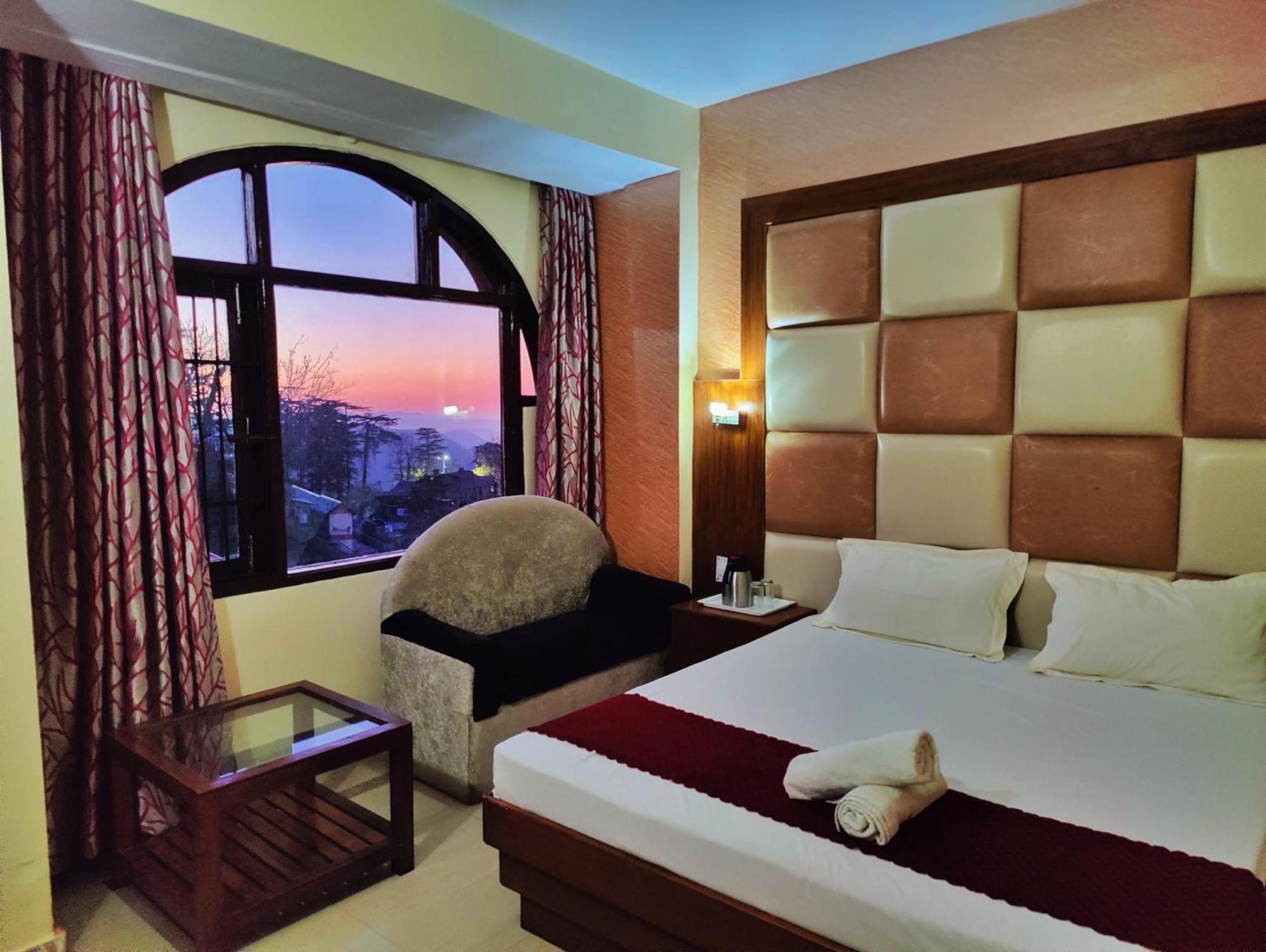 Hotel Taj Palace Near Mall Road Shimla Exterior foto